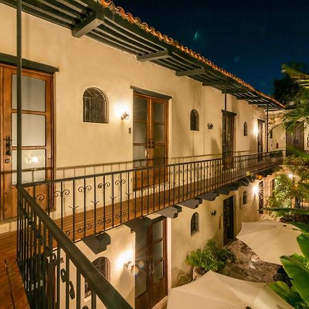 ホテル El Beaterio Casa Museo サントドミンゴ エクステリア 写真